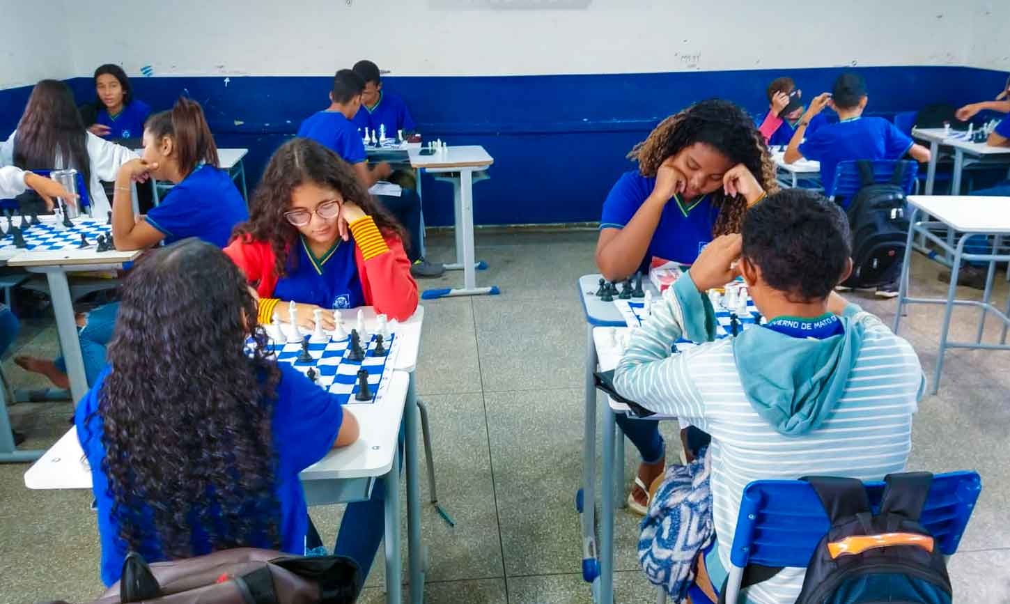 Projeto O Jogo de Xadrez e o Ensino da Matemática 